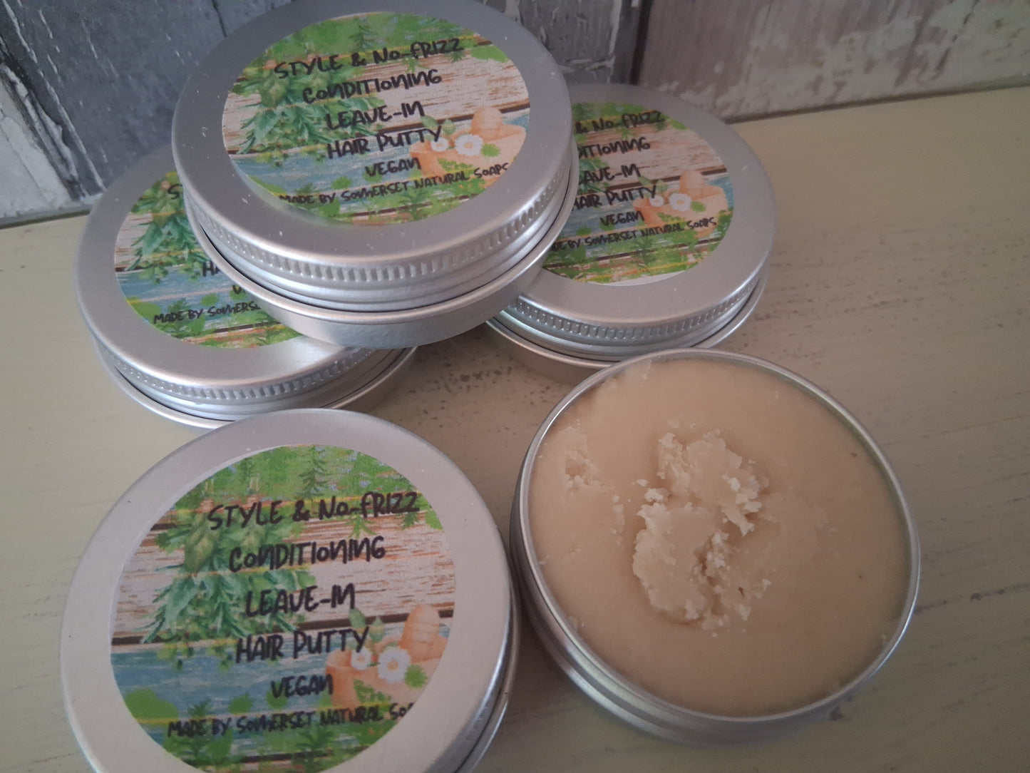Conditions Styling Hair putty